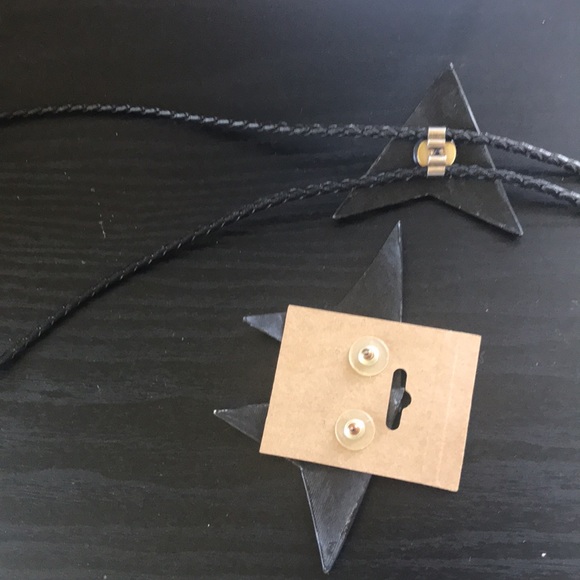 Vintage 80s/90s Hand Crafted Ceramic Bolo Tie and Earrings Set - Picture 7 of 9